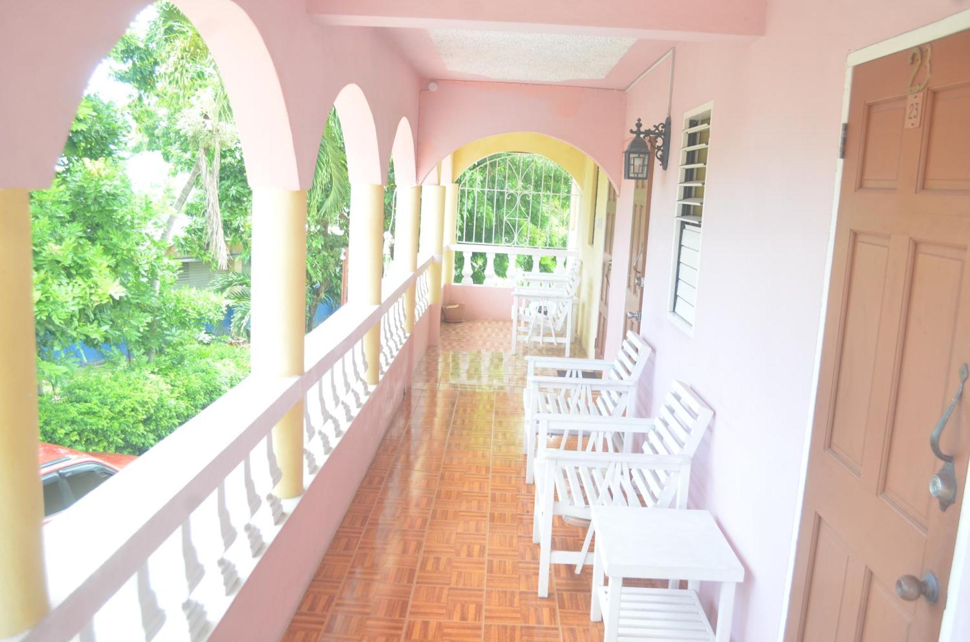 Little Shaw Park Guest House Ocho Rios Exterior foto